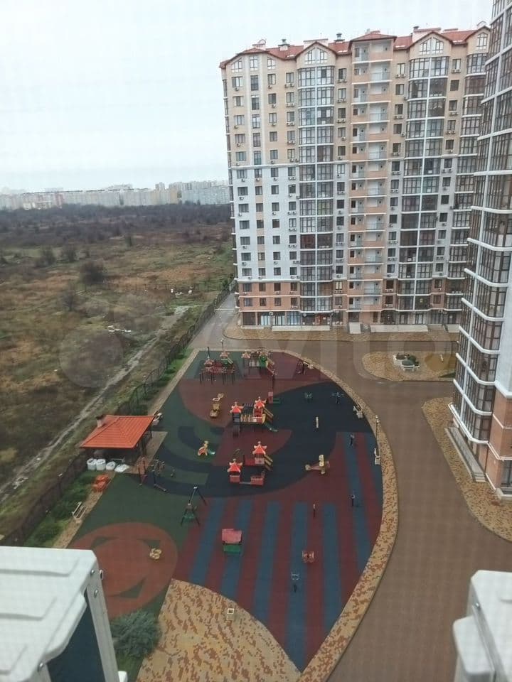 Продается 3-комн. квартира, 69 м² — фото 2