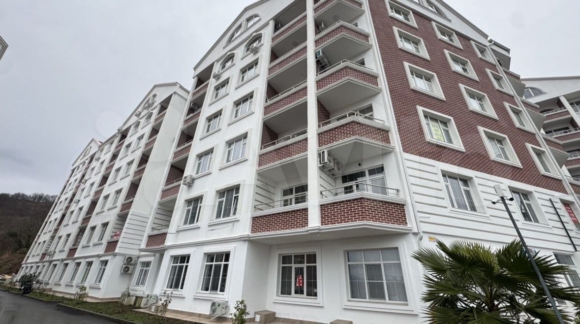 Продается 1-комн. квартира, 50.5 м² — фото 2