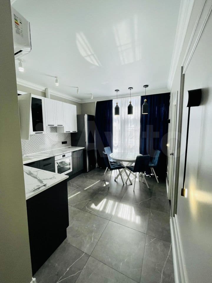Продается 2-комн. квартира, 53.4 м² — фото 2