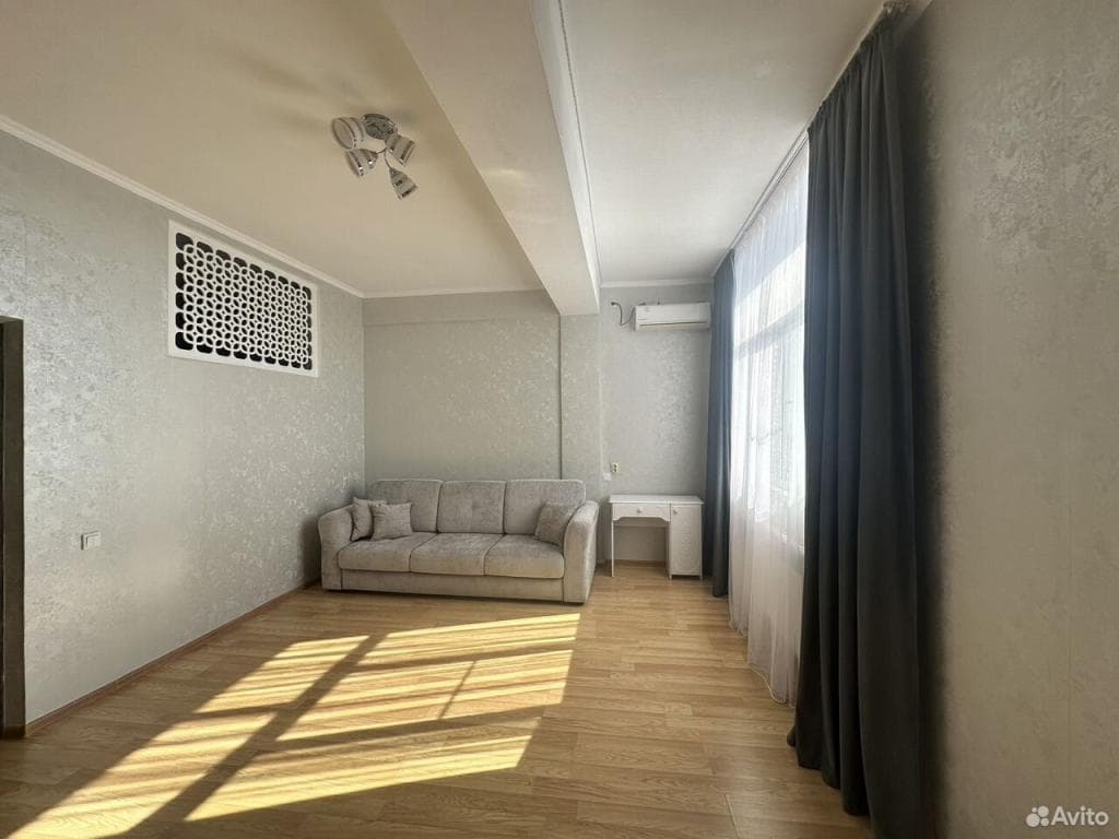 Продается 4-комн. квартира, 90 м² — фото 3