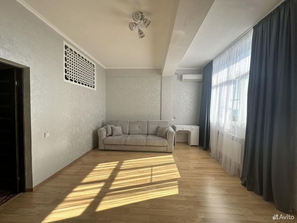 Продается 4-комн. квартира, 90 м² — фото 5