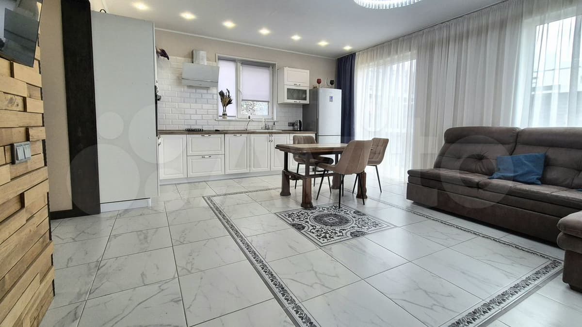 Продается 4-комн. квартира, 110 м² — фото 4
