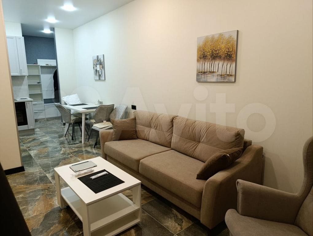 Продается 2-комн. квартира, 54.6 м²