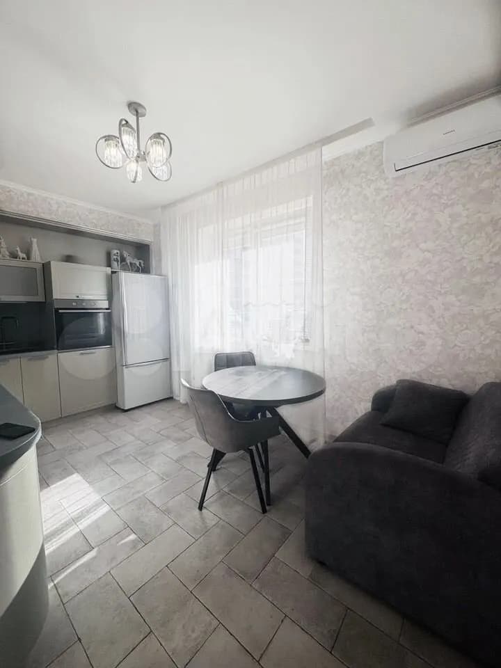 Продается 1-комн. квартира, 47 м² — фото 5