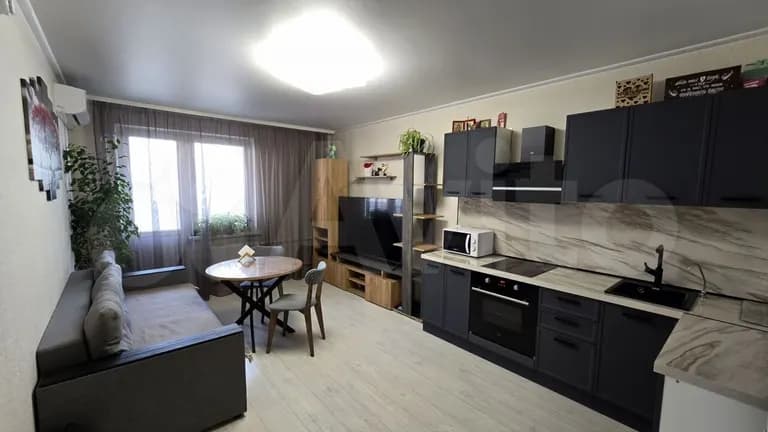 Продается 2-комн. квартира, 55.9 м²