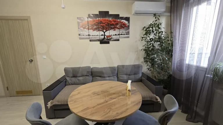 Продается 2-комн. квартира, 55.9 м² — фото 2