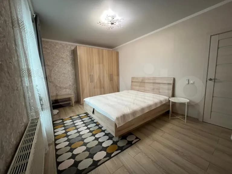 Продается 2-комн. квартира, 56.6 м²