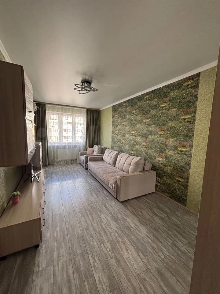 Продается 2-комн. квартира, 70 м² — фото 2