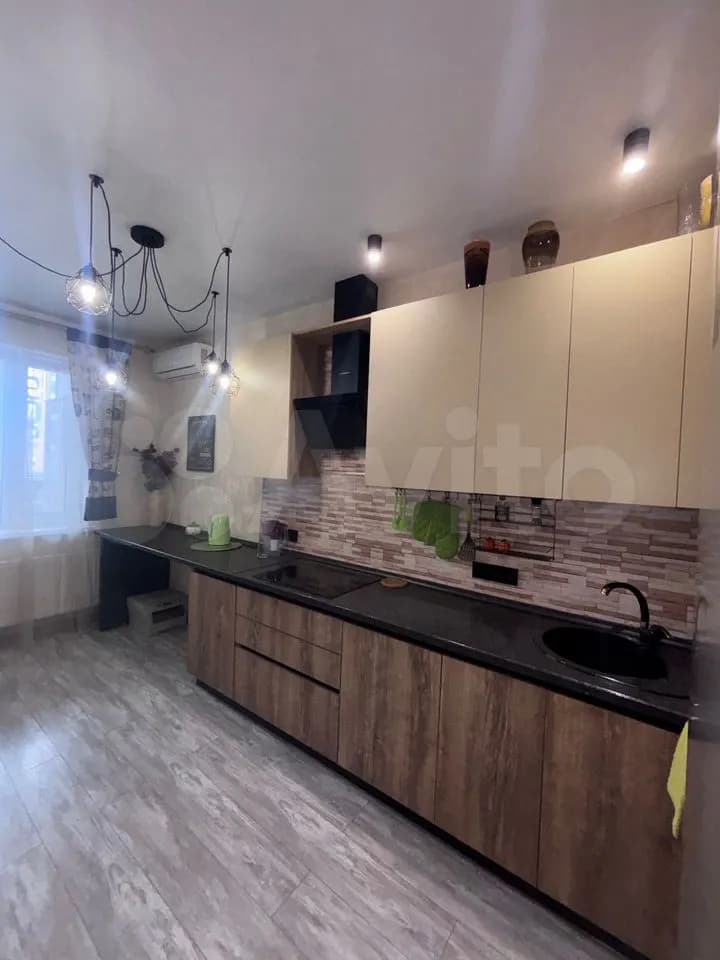 Продается 2-комн. квартира, 70 м² — фото 4