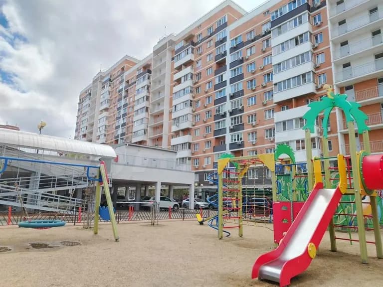 Продается 2-комн. квартира, 59 м²