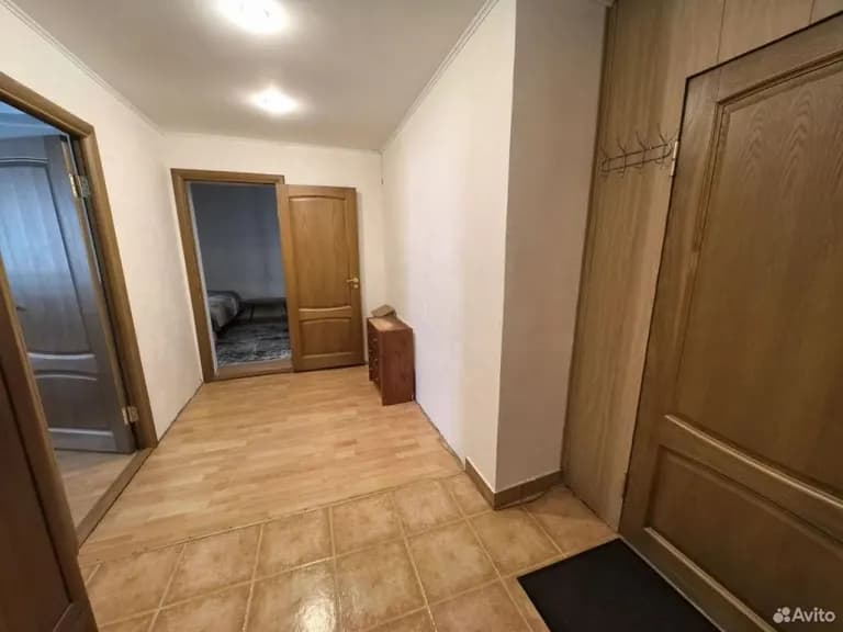 Продается 2-комн. квартира, 55.4 м²