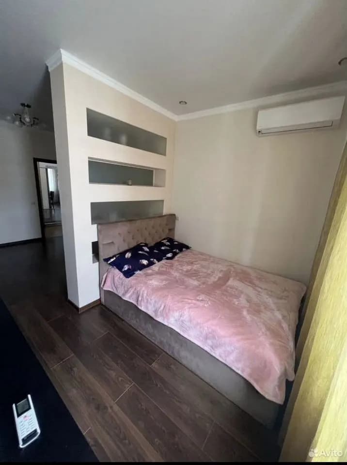 Продается 1-комн. квартира, 42.6 м² — фото 2