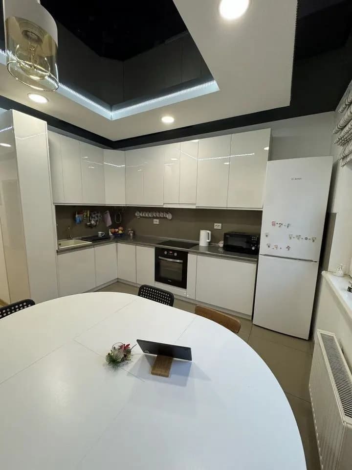 Продается 3-комн. квартира, 73.7 м²