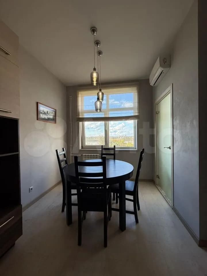 Продается 3-комн. квартира, 90 м²