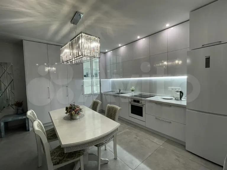 Продается 3-комн. квартира, 83.5 м²