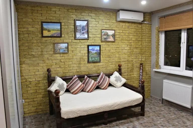 Продается 2-комн. квартира, 58.3 м²