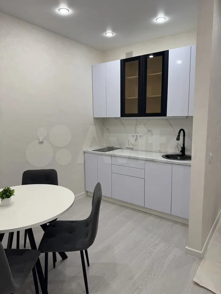 Продается 2-комн. квартира, 48 м²