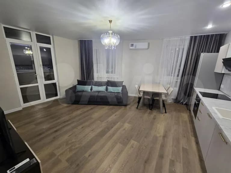 Продается 2-комн. квартира, 75 м² — фото 2