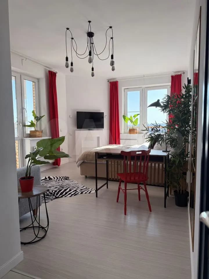 Продается 1-комн. квартира, 42 м² — фото 4