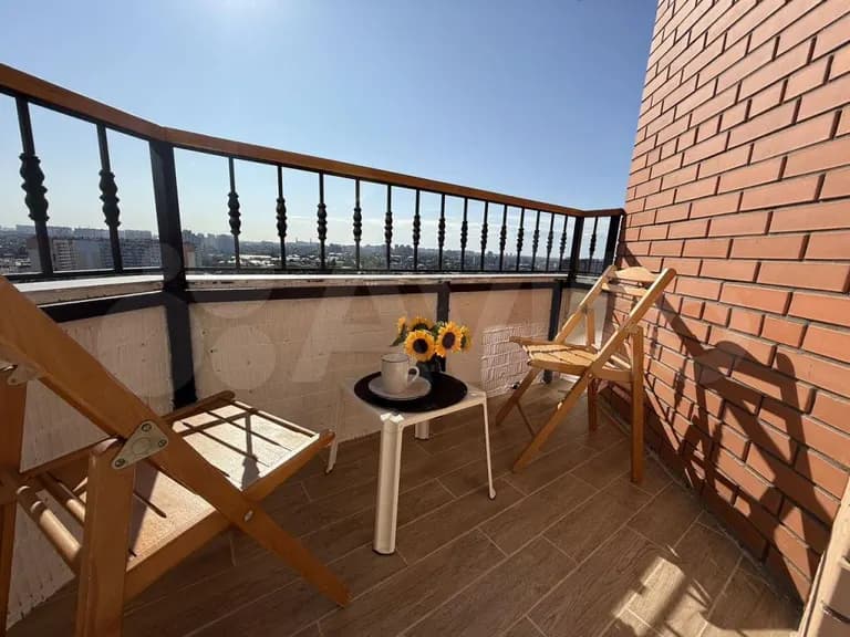 Продается 1-комн. квартира, 42 м² — фото 5