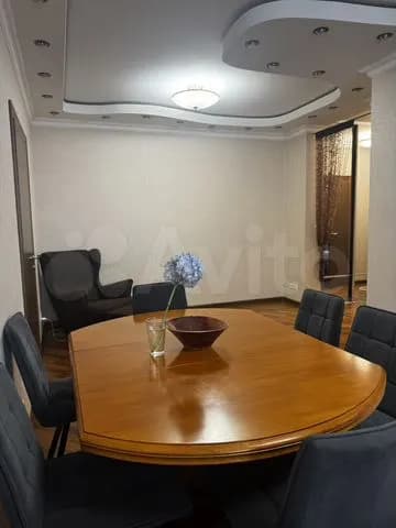 Продается 1-комн. квартира, 67 м² — фото 5