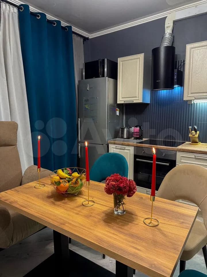 Продается 1-комн. квартира, 50.6 м² — фото 2