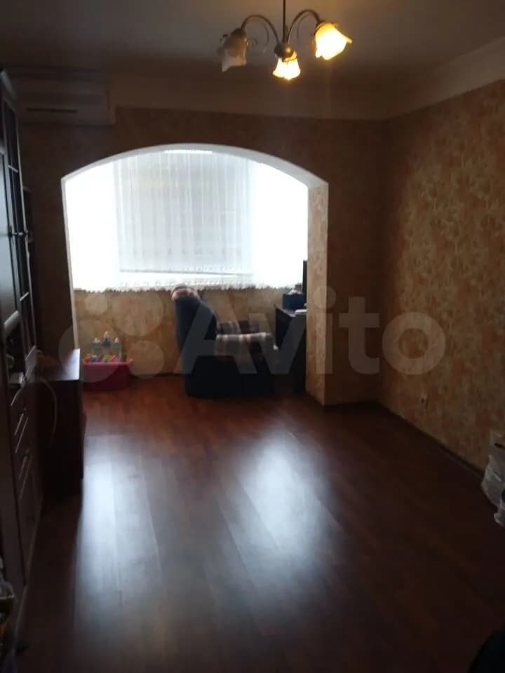 Продается 3-комн. квартира, 70 м² — фото 2