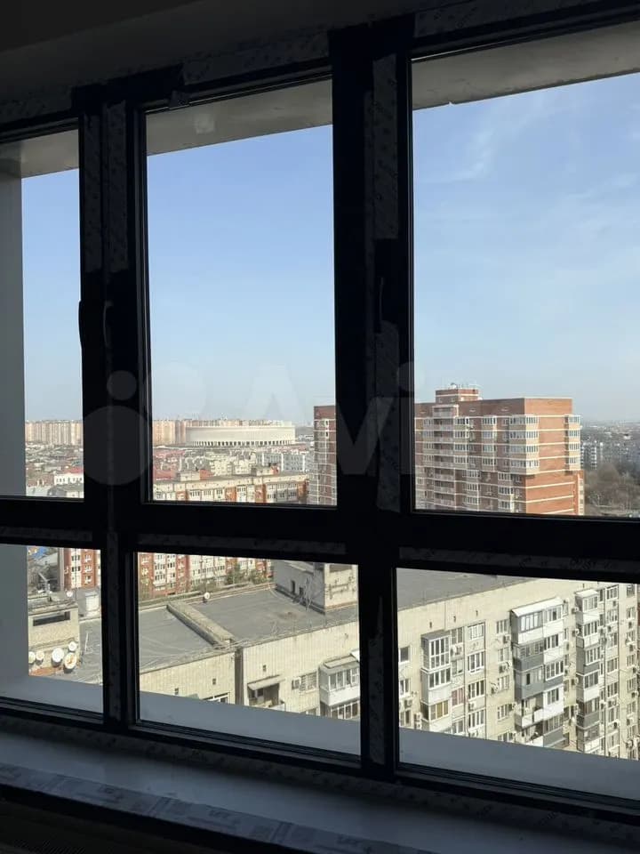 Продается 1-комн. квартира, 42.5 м² — фото 2