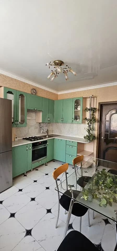 Продается 2-комн. квартира, 53.3 м²