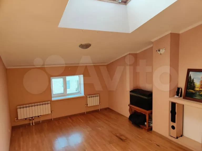 Продается 4-комн. квартира, 125 м²