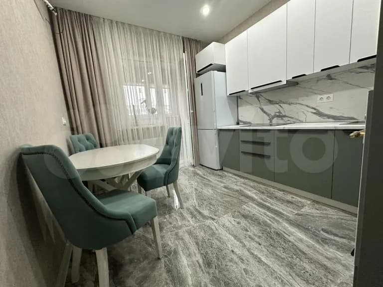 Продается 1-комн. квартира, 46.4 м²