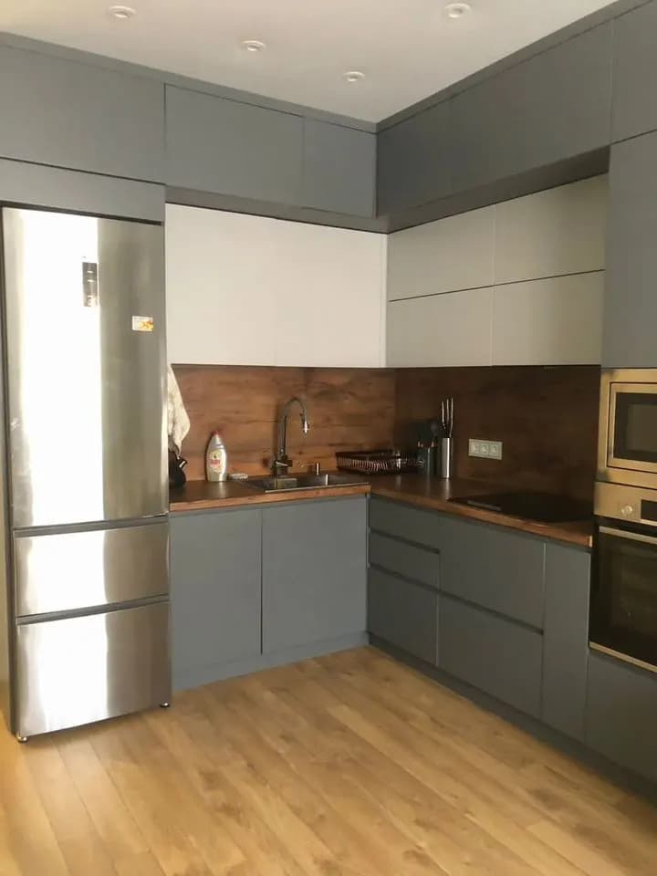 Продается 2-комн. квартира, 65 м²