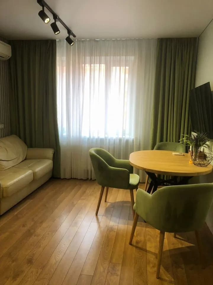 Продается 2-комн. квартира, 65 м² — фото 3