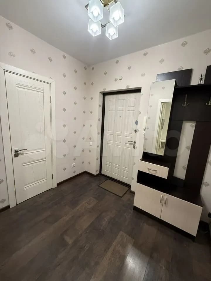 Продается 1-комн. квартира, 41.8 м² — фото 2