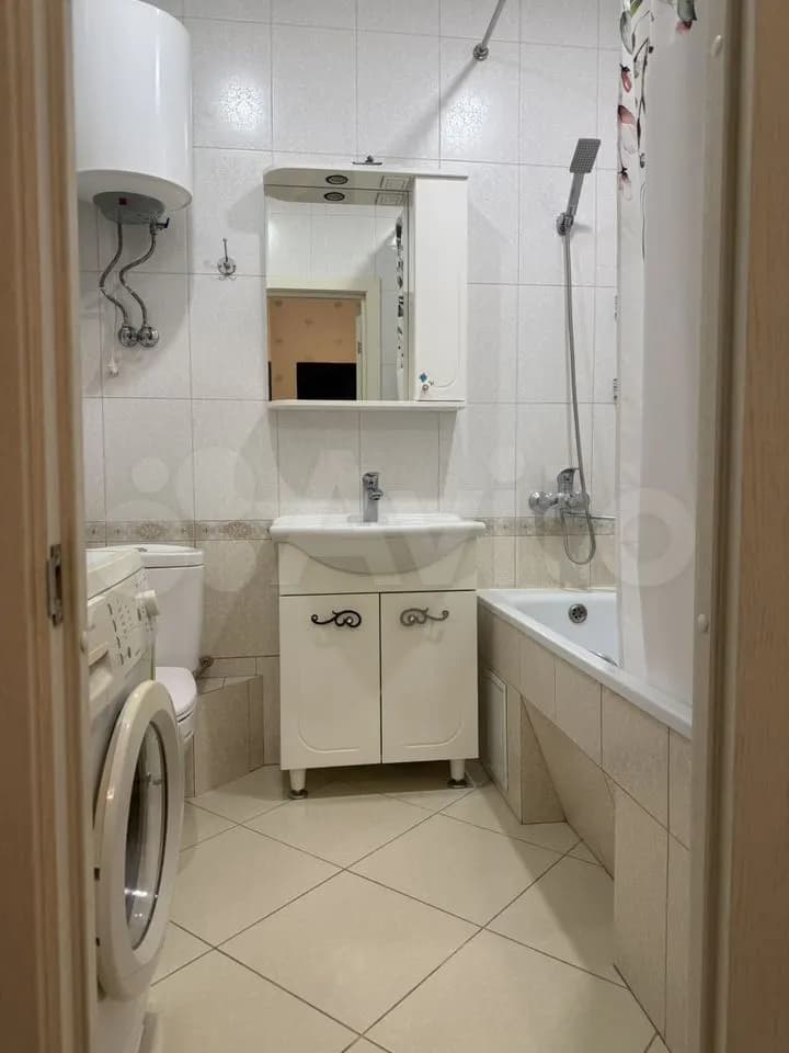 Продается 1-комн. квартира, 41.8 м² — фото 3
