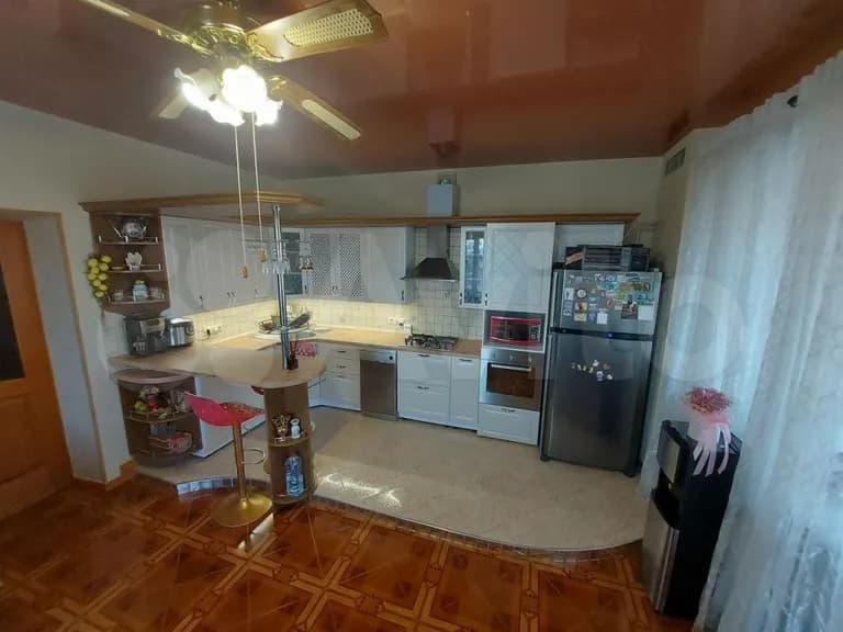 Продается 2-комн. квартира, 97.8 м² — фото 2