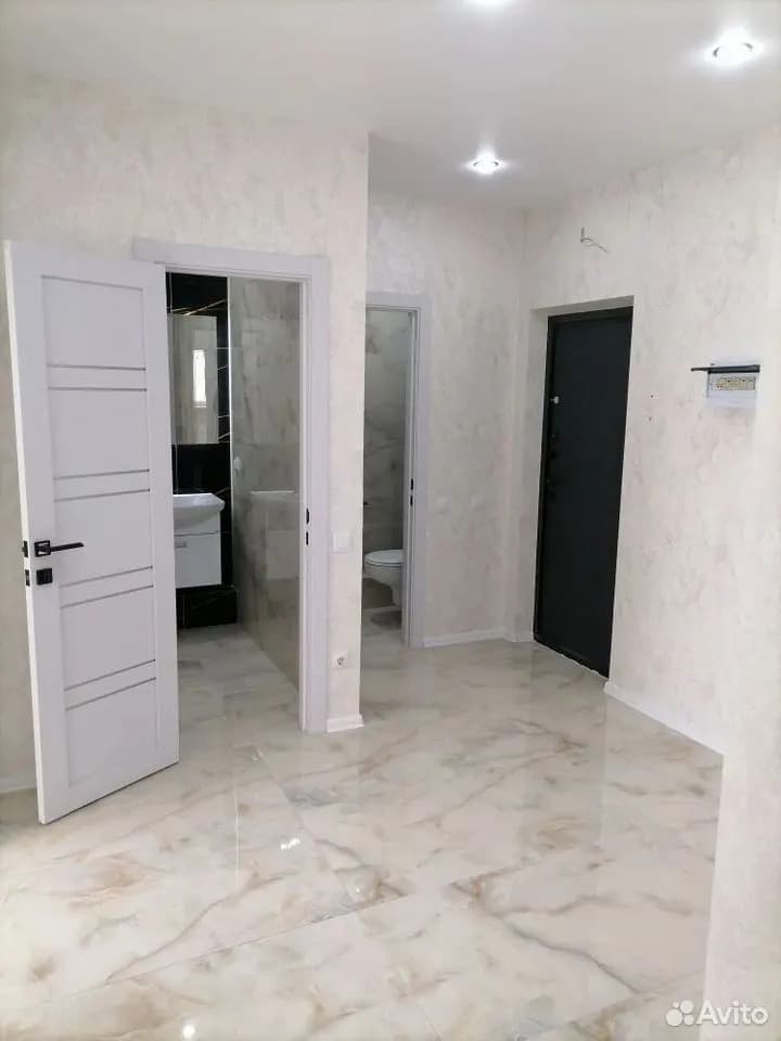 Продается 2-комн. квартира, 65 м² — фото 3