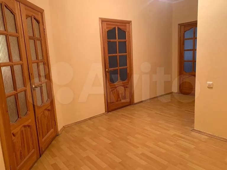 Продается 2-комн. квартира, 72.1 м² — фото 3