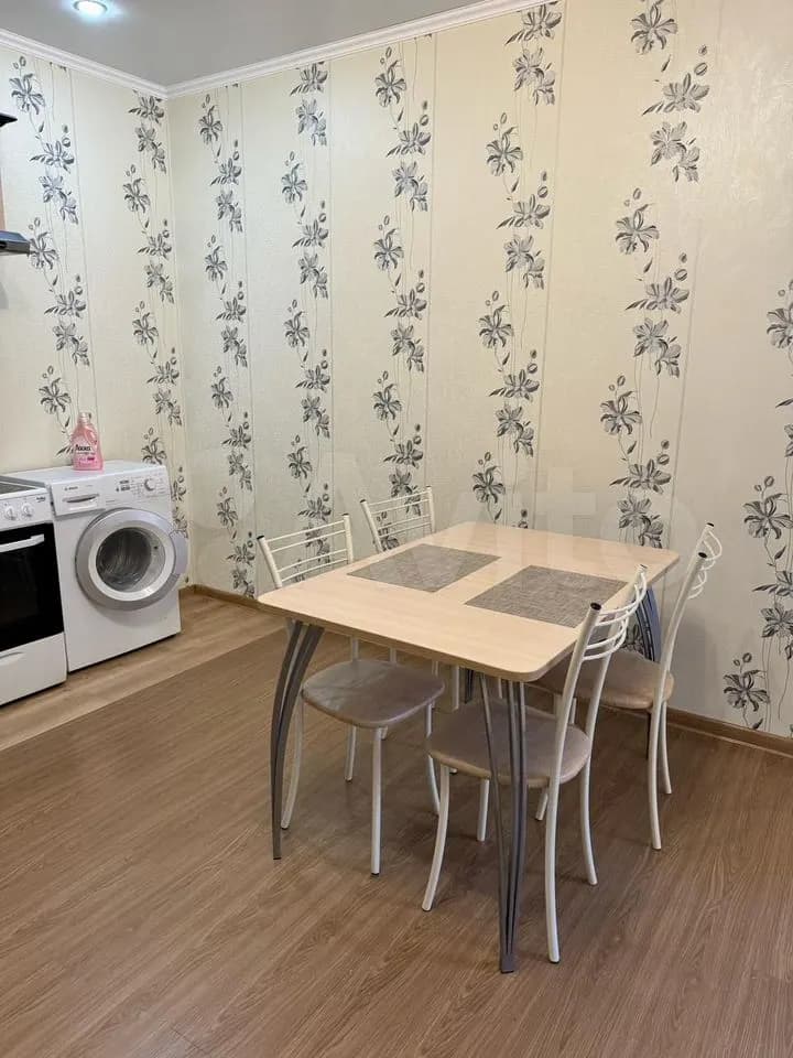 Продается 2-комн. квартира, 63.5 м² — фото 2