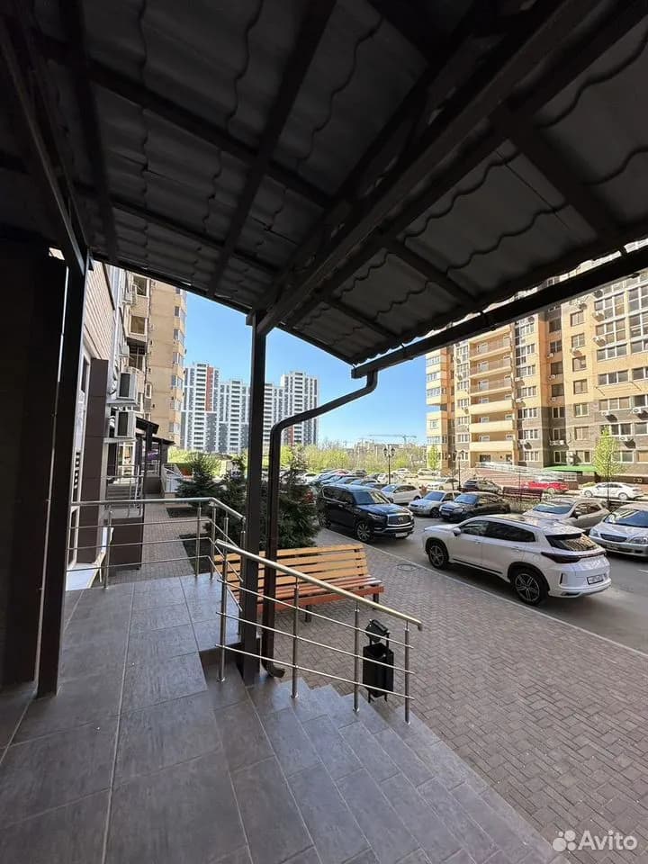Продается 3-комн. квартира, 74.3 м² — фото 3