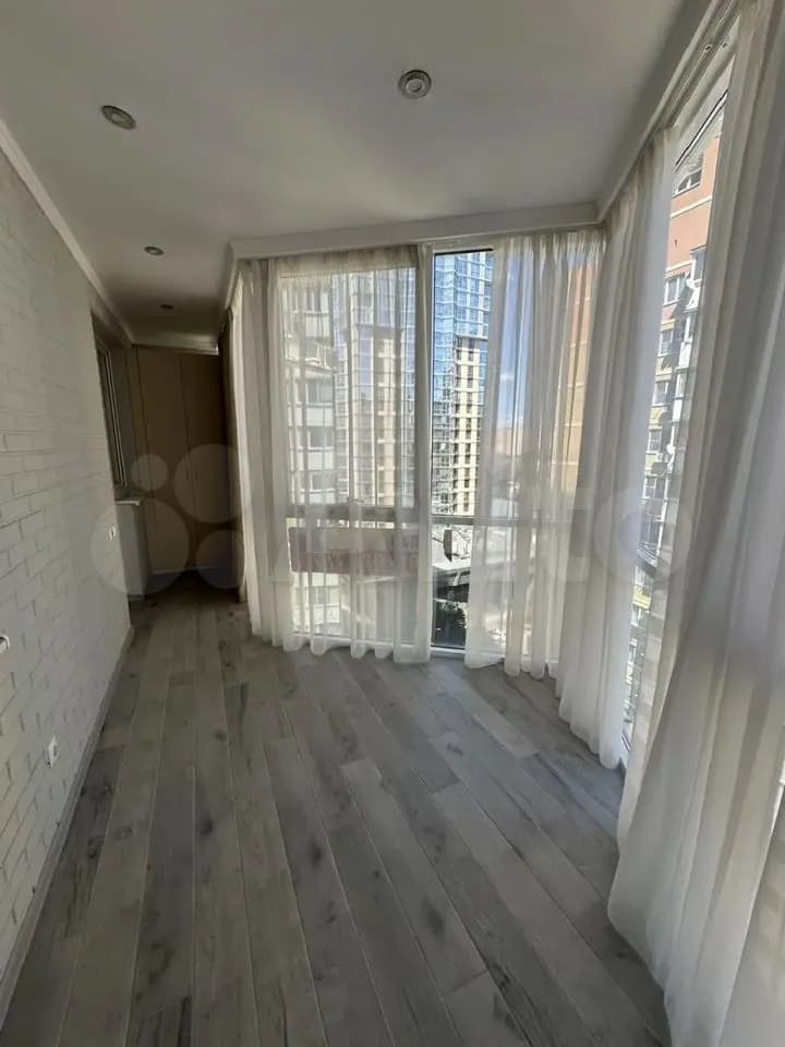 Продается 2-комн. квартира, 59.9 м²