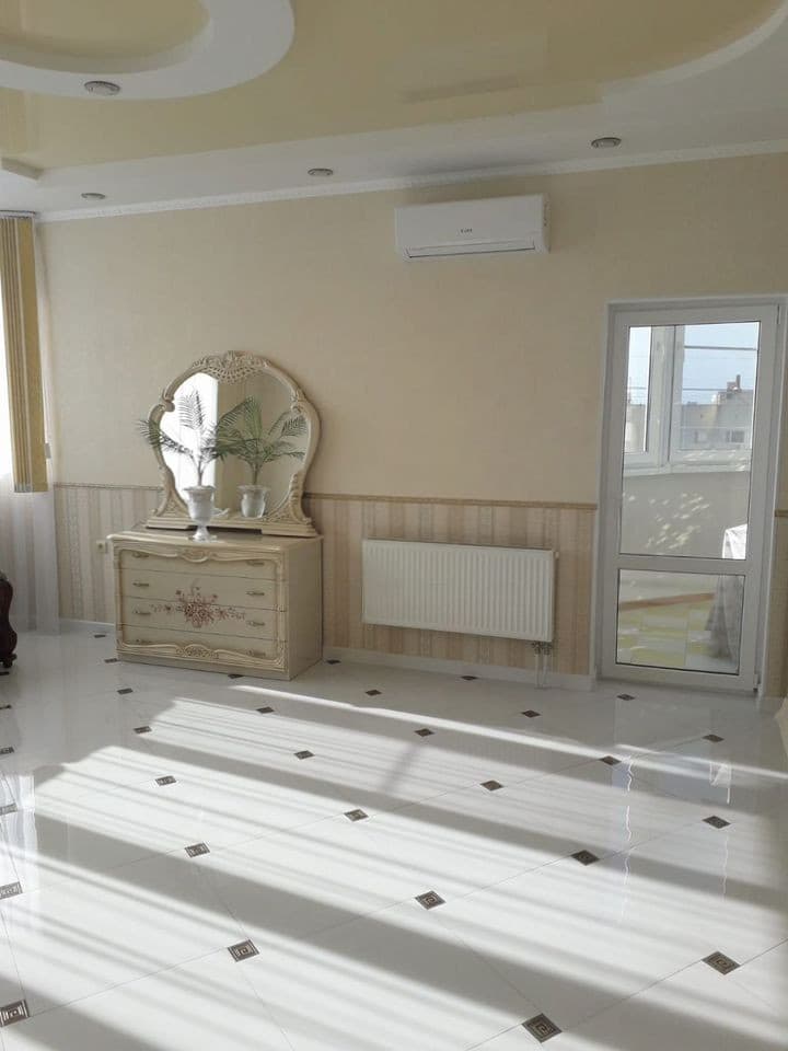 Продается 2-комн. квартира, 93 м² — фото 2
