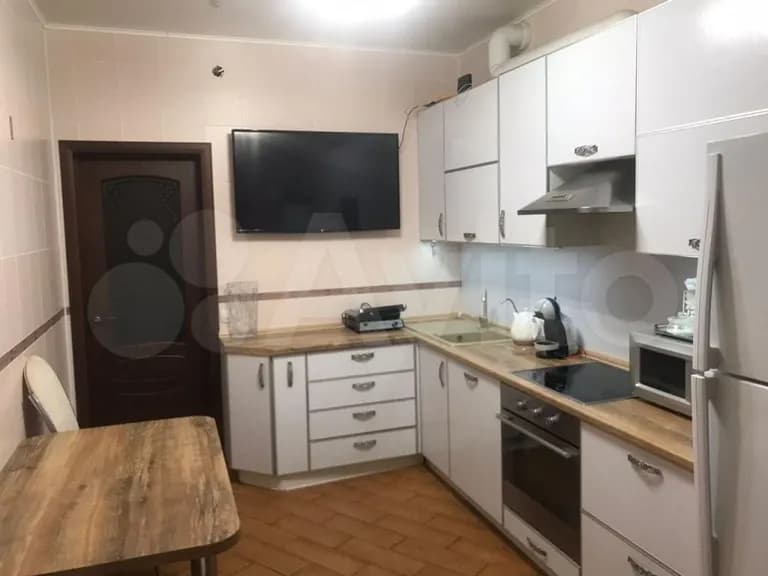 Продается 2-комн. квартира, 54 м²