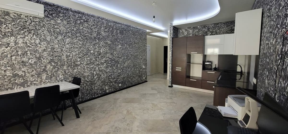 Продается 2-комн. квартира, 88 м²