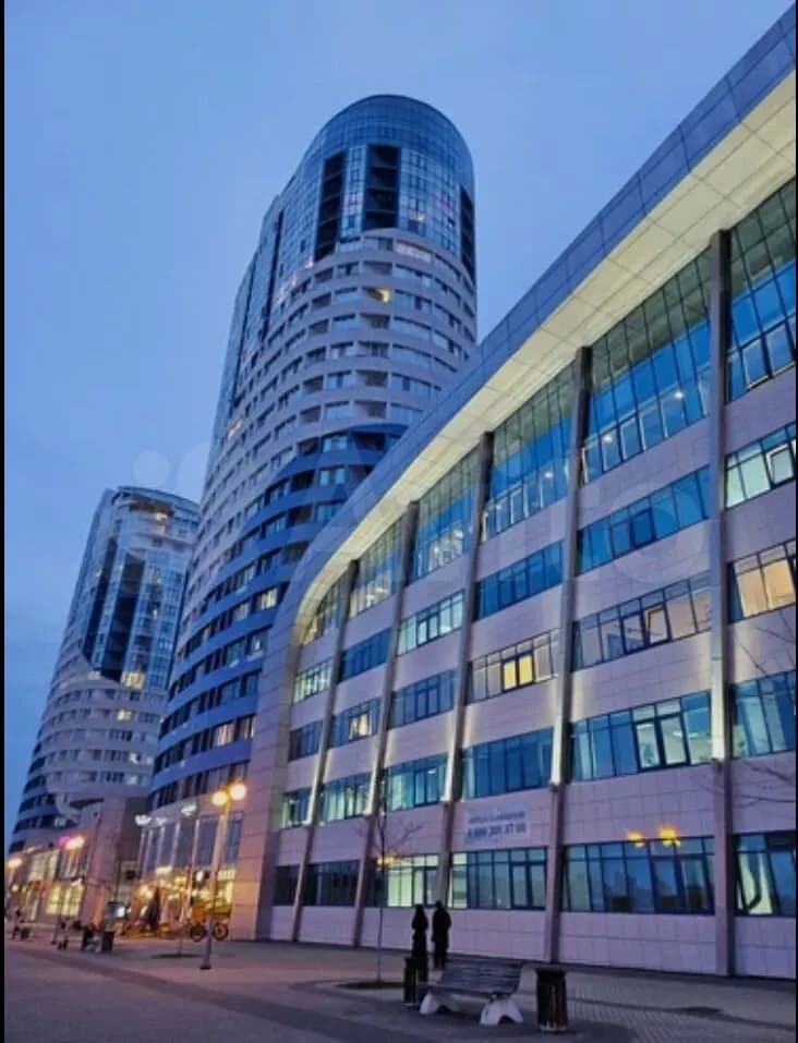Продается 2-комн. квартира, 82 м² — фото 3