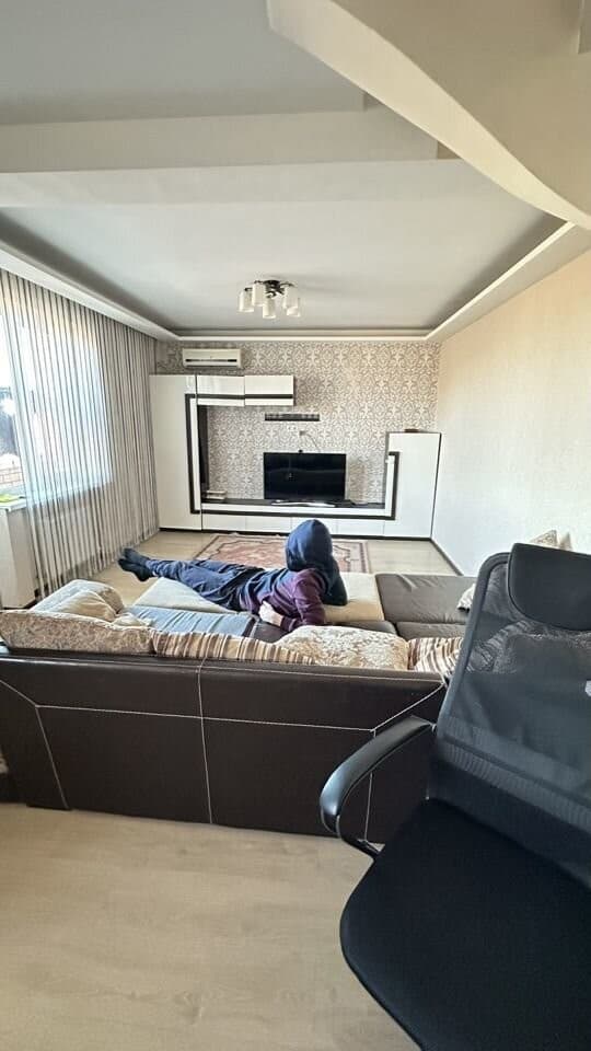 Продается 3-комн. квартира, 82.8 м² — фото 2