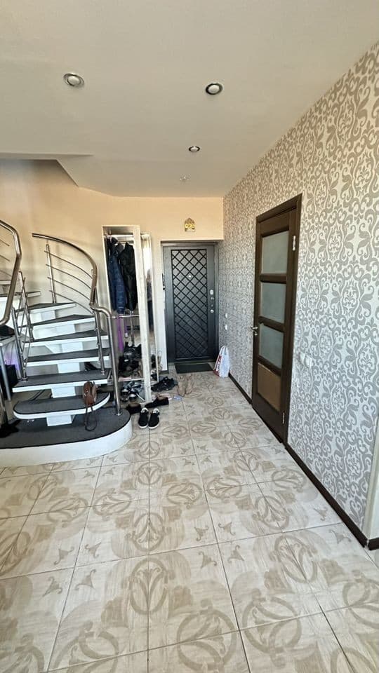 Продается 3-комн. квартира, 82.8 м² — фото 3