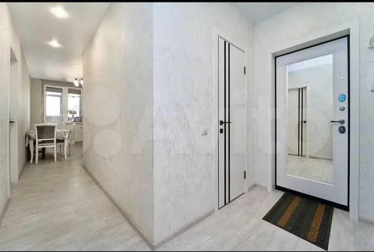 Продается 2-комн. квартира, 62.3 м² — фото 2
