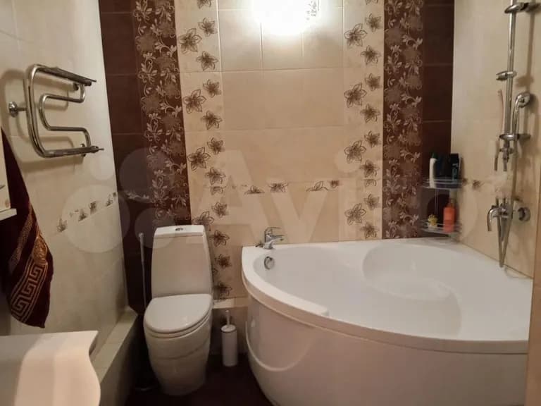 Продается 3-комн. квартира, 150 м² — фото 2