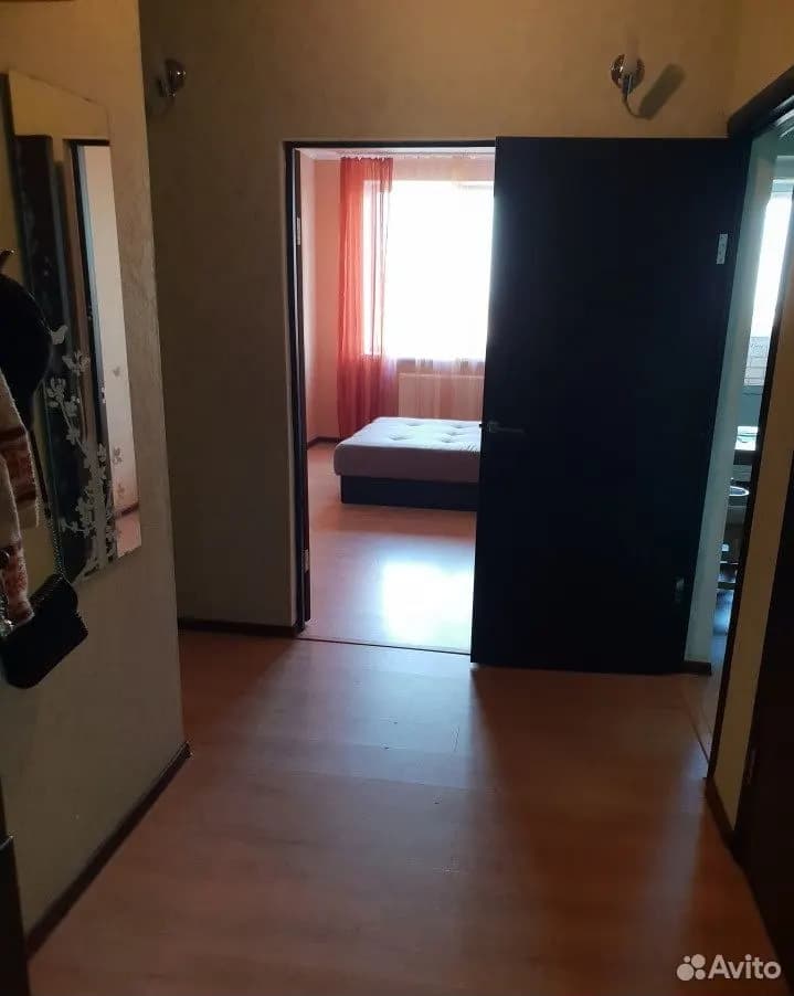 Продается 2-комн. квартира, 58.2 м² — фото 2